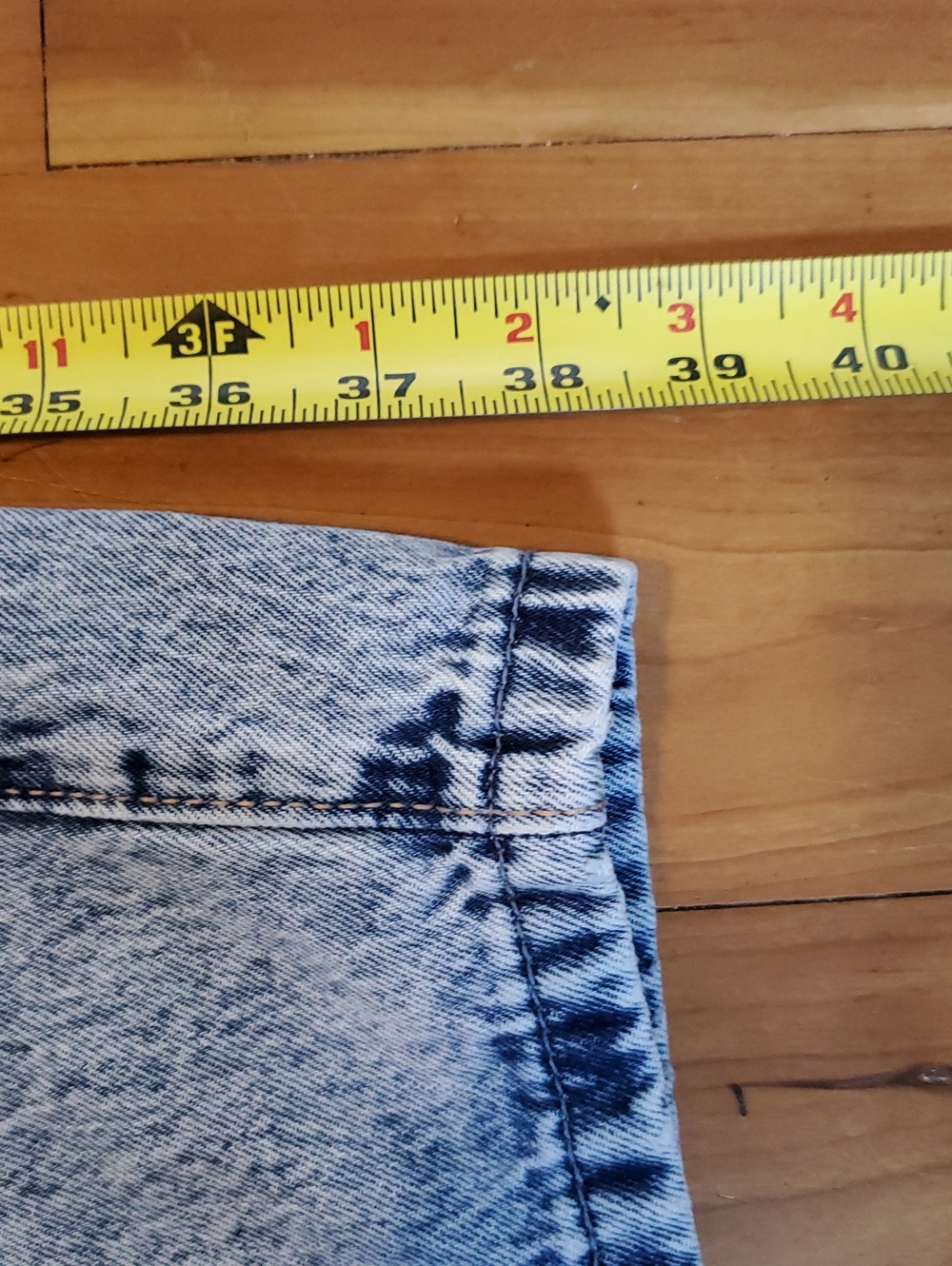 Hollister Light Blue Low-Rise Tapered Jeans Baggy - Picture 4 of 8